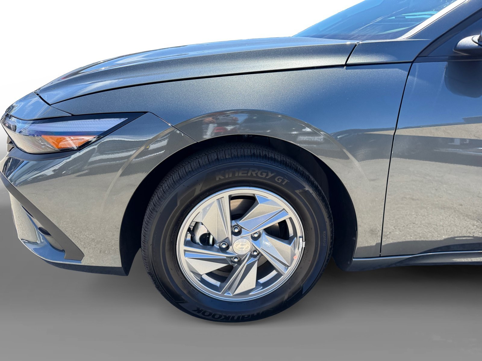 Certified Used 2026 Amazon Gray Hyundai SE image 9