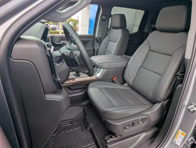 New 2026 Sterling Gray Metallic Chevrolet RST image 5