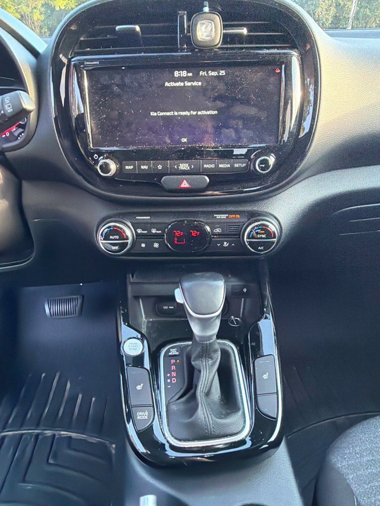 Used 2022 Inferno Red Kia EX image 14
