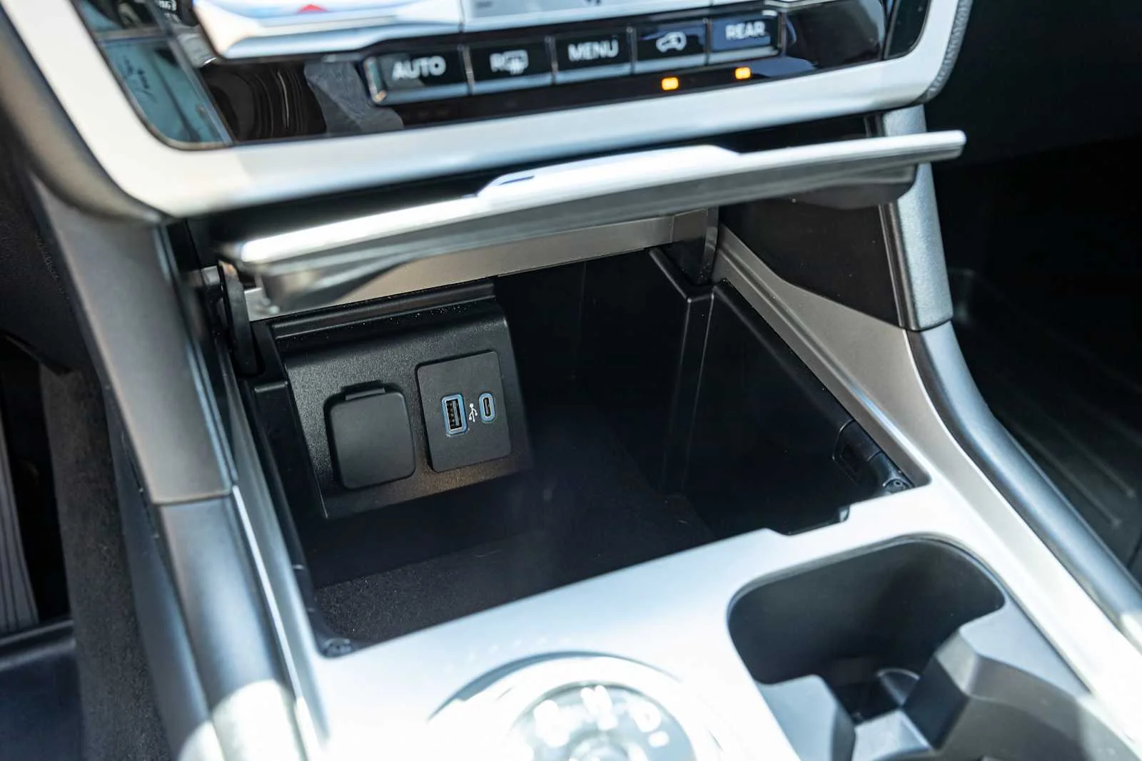 Used 2022 Agate Black Ford XLT image 23