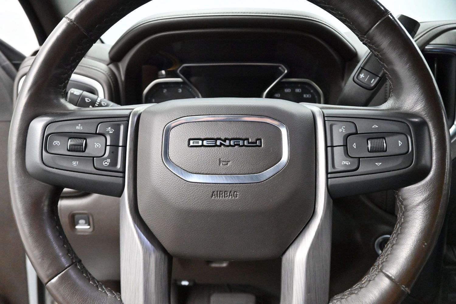 Used 2021 Summit White GMC Denali image 17