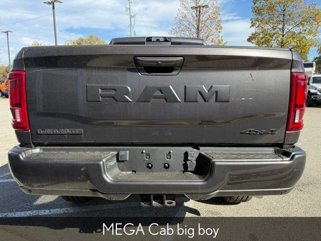 New 2025 Granite Crystal Metallic Clear-Coat Exterior Paint RAM Laramie image 3