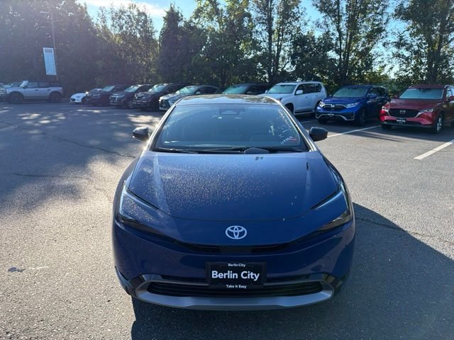 New 2027 08q4 Toyota  image 2