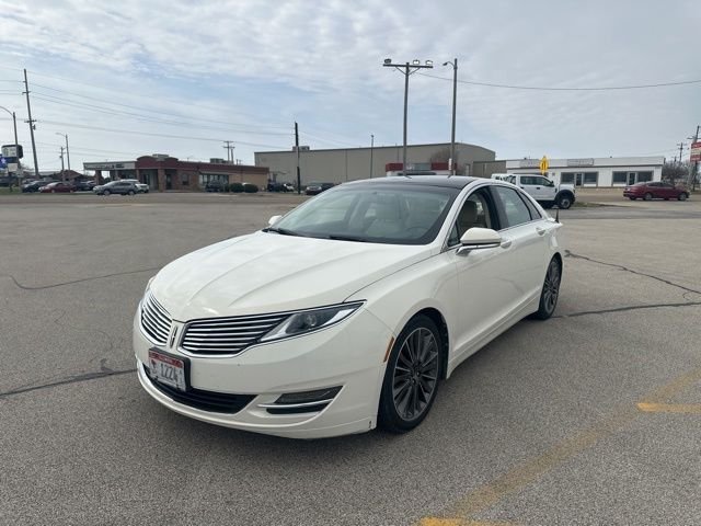 Used 2013 Lincoln MKZ Base with VIN 3LN6L2G94DR826210 for sale in Bloomington, IL