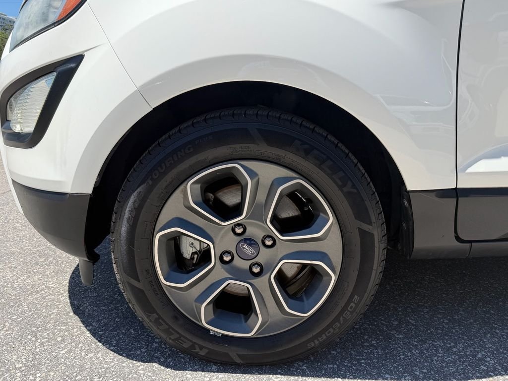 Used 2018 White Ford S image 9