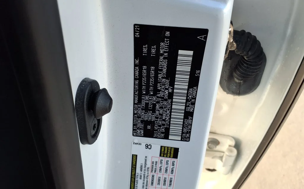Used 2021 White Lexus 350 image 34