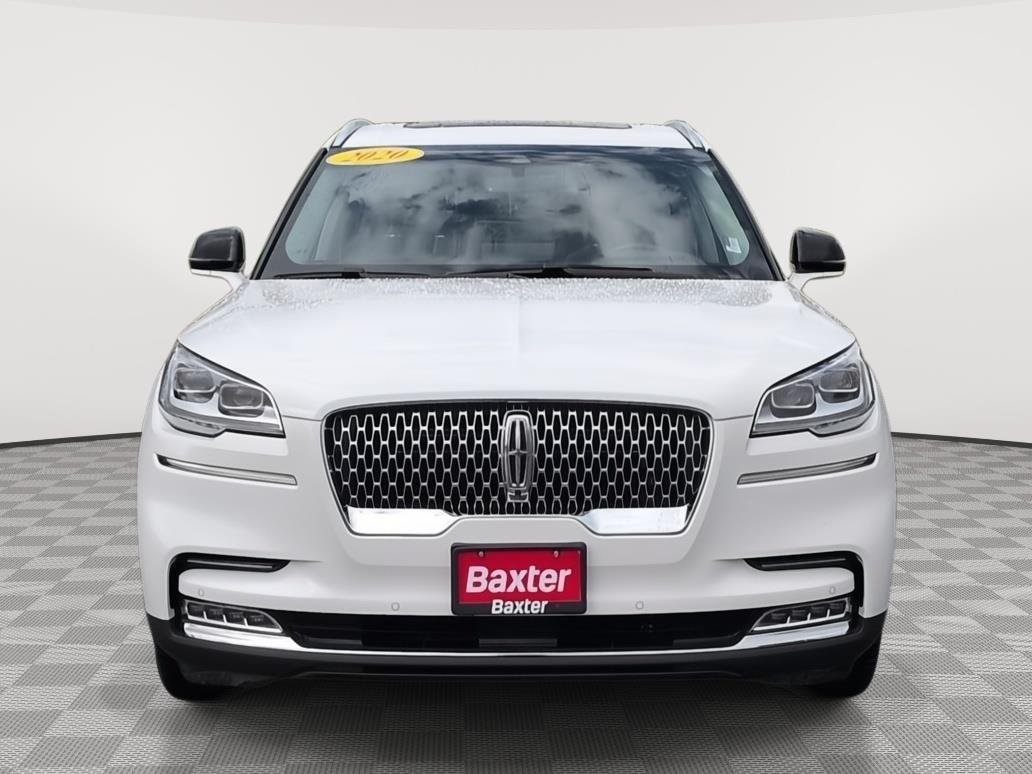 Used 2020 Pristine White Metallic Tri-Coat Lincoln Reserve image 22
