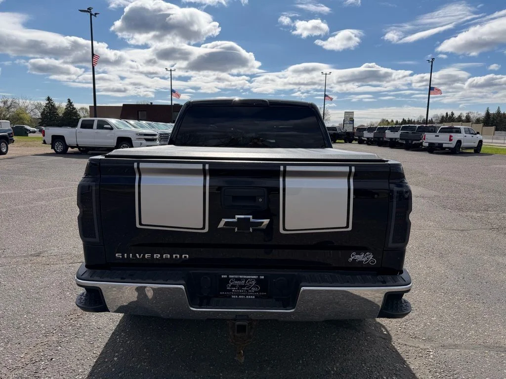 Used 2015 Black Chevrolet LT image 6
