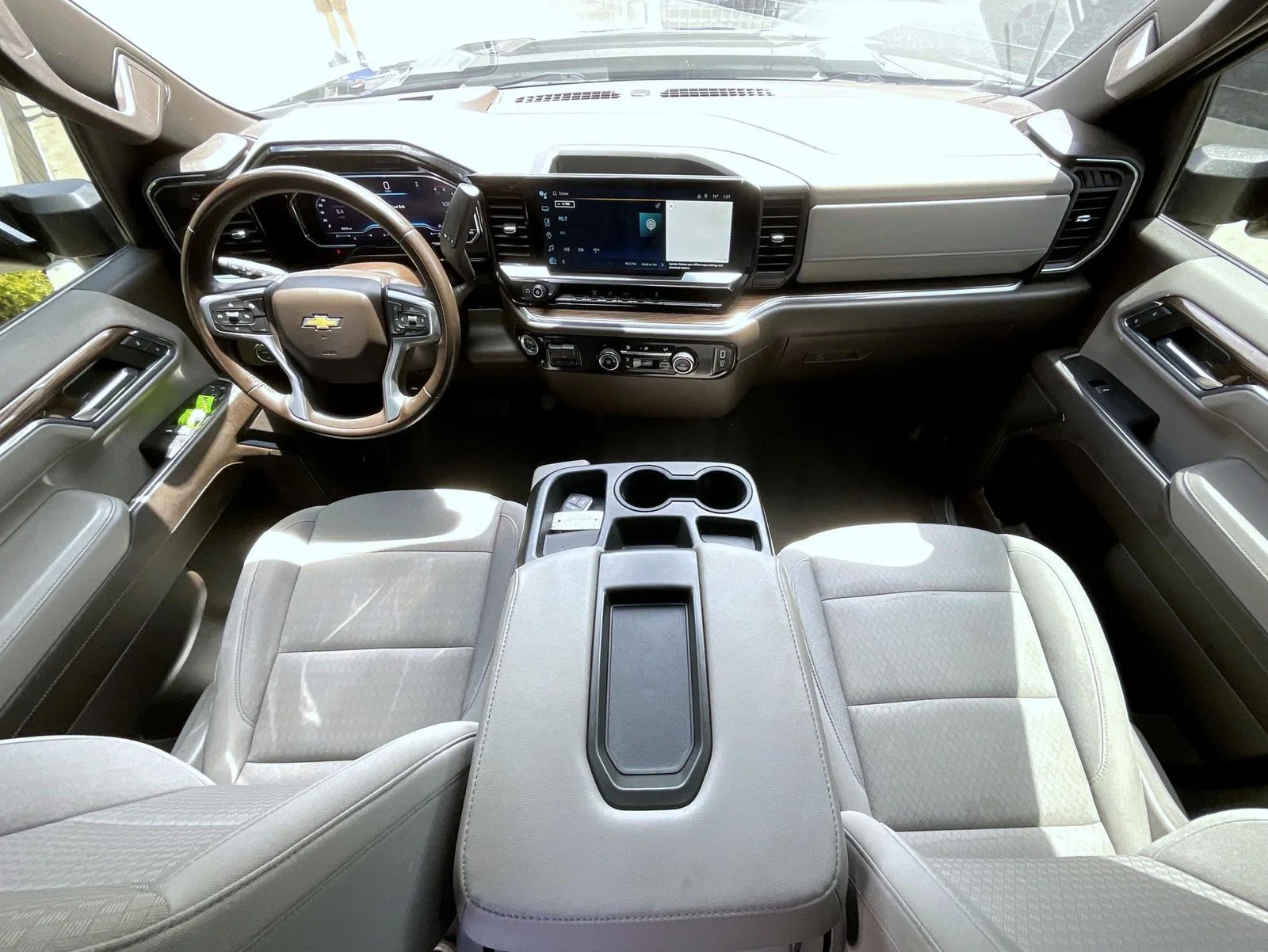 Used 2024 Black Chevrolet LT image 15
