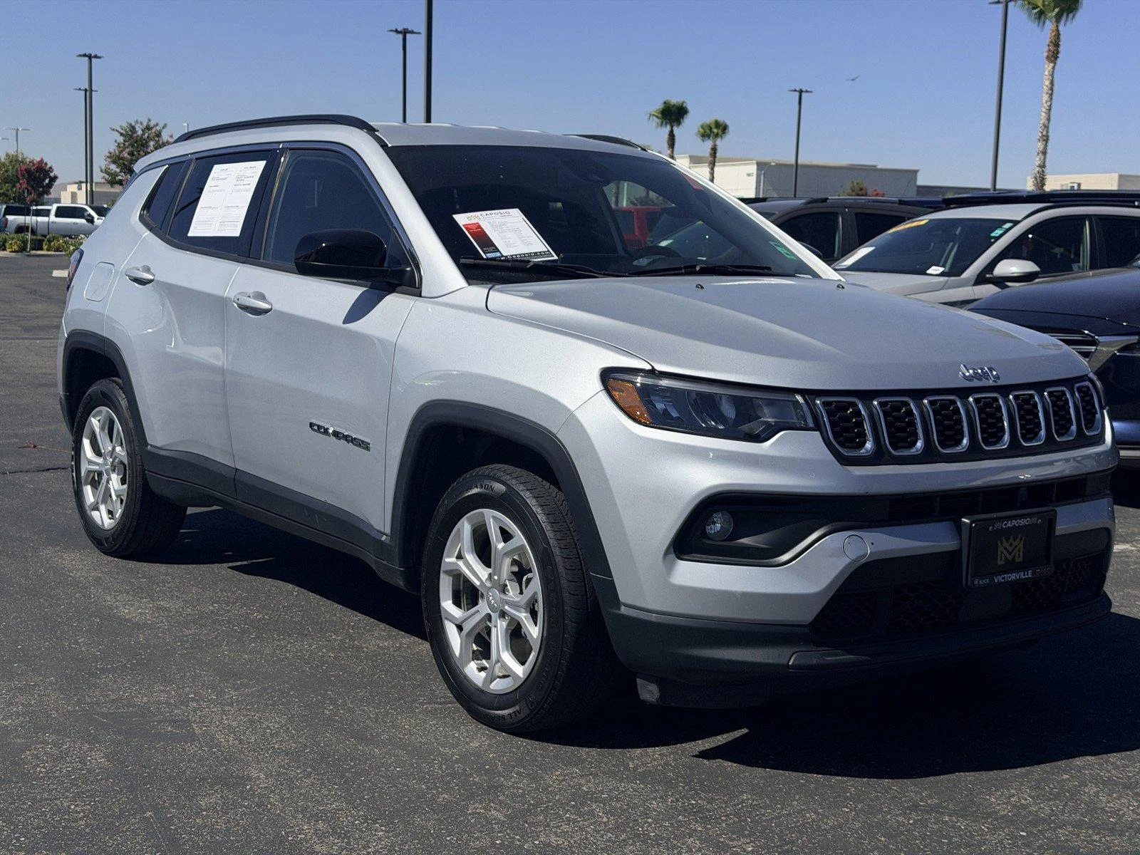 Used 2024 Silver Zynith Met Jeep Latitude image 1
