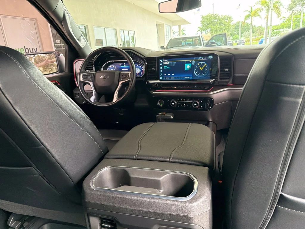 Used 2024 Black Chevrolet RST image 33
