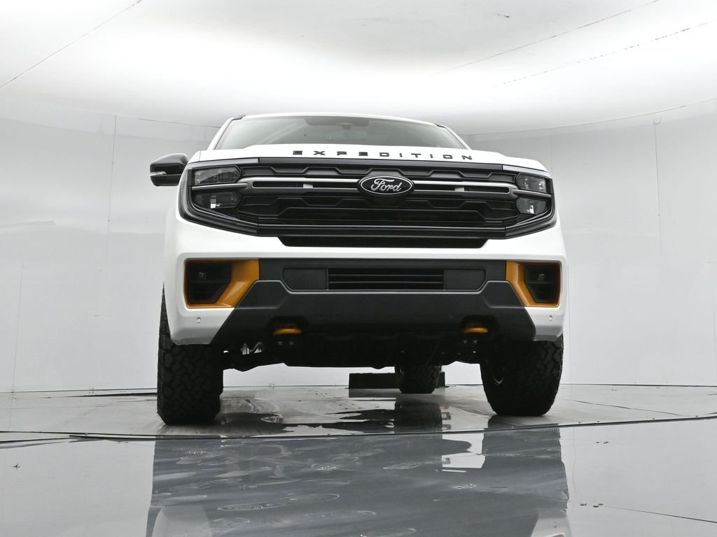 New 2026 Star White Metallic Tri-Coat Ford Tremor image 49