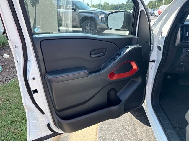 Used 2026 White Nissan PRO-4X image 20
