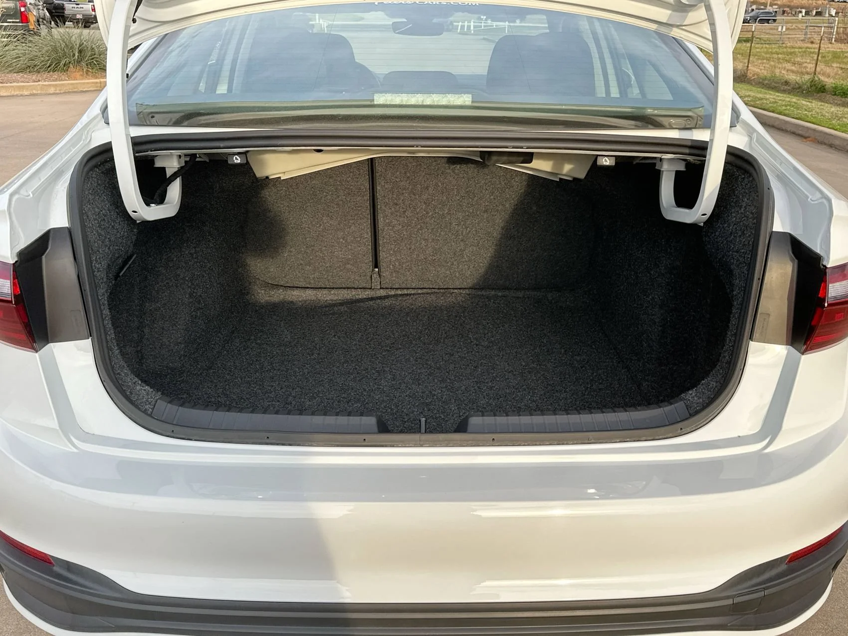 Used 2025 Pure White Volkswagen S image 20