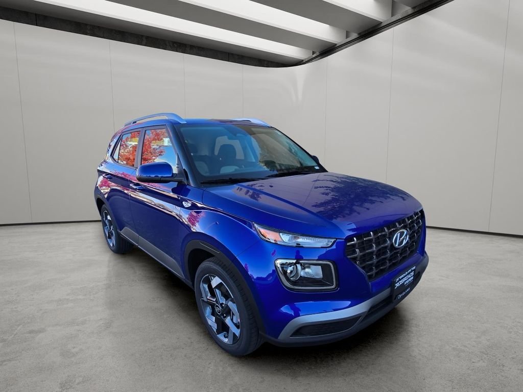 2025 Hyundai Venue SEL - Photo 7