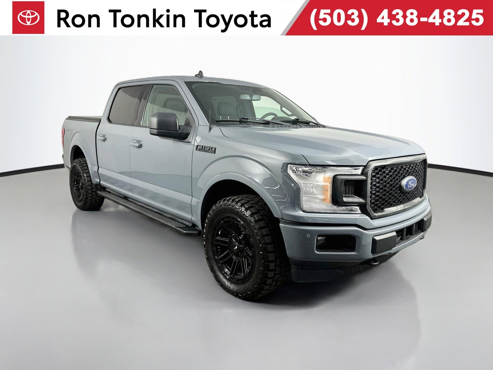Used 2020 Gray Metallic Ford XLT image 1