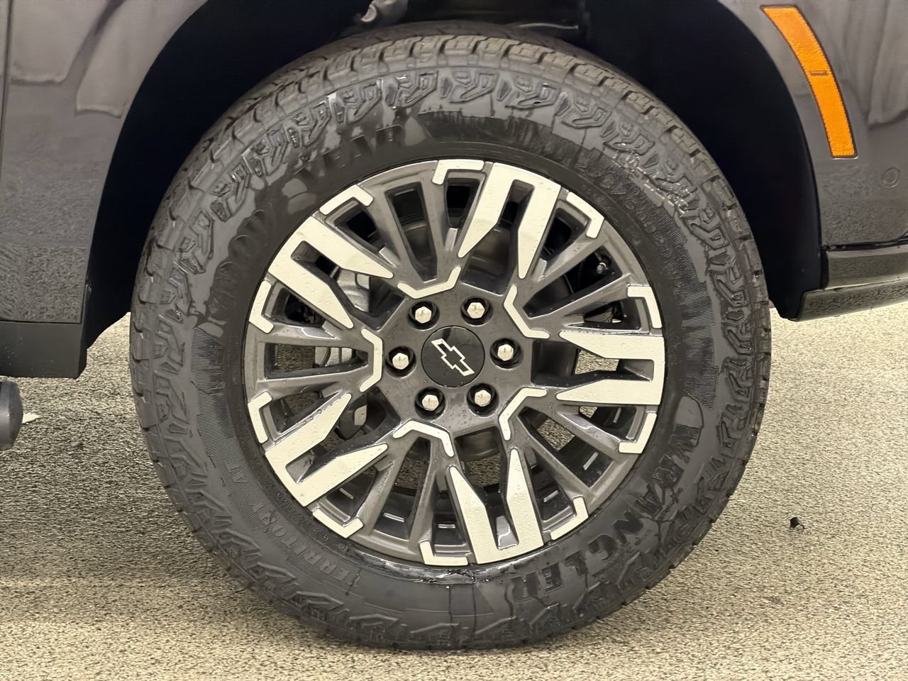 2026 Chevrolet Tahoe Z71 - Photo 10