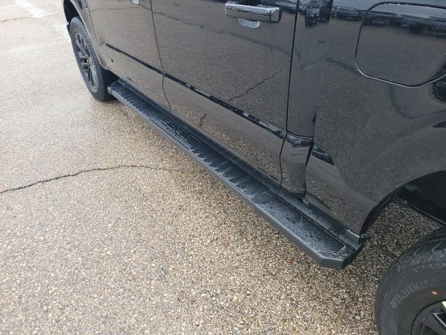 New 2026 Black Ford Lariat image 5