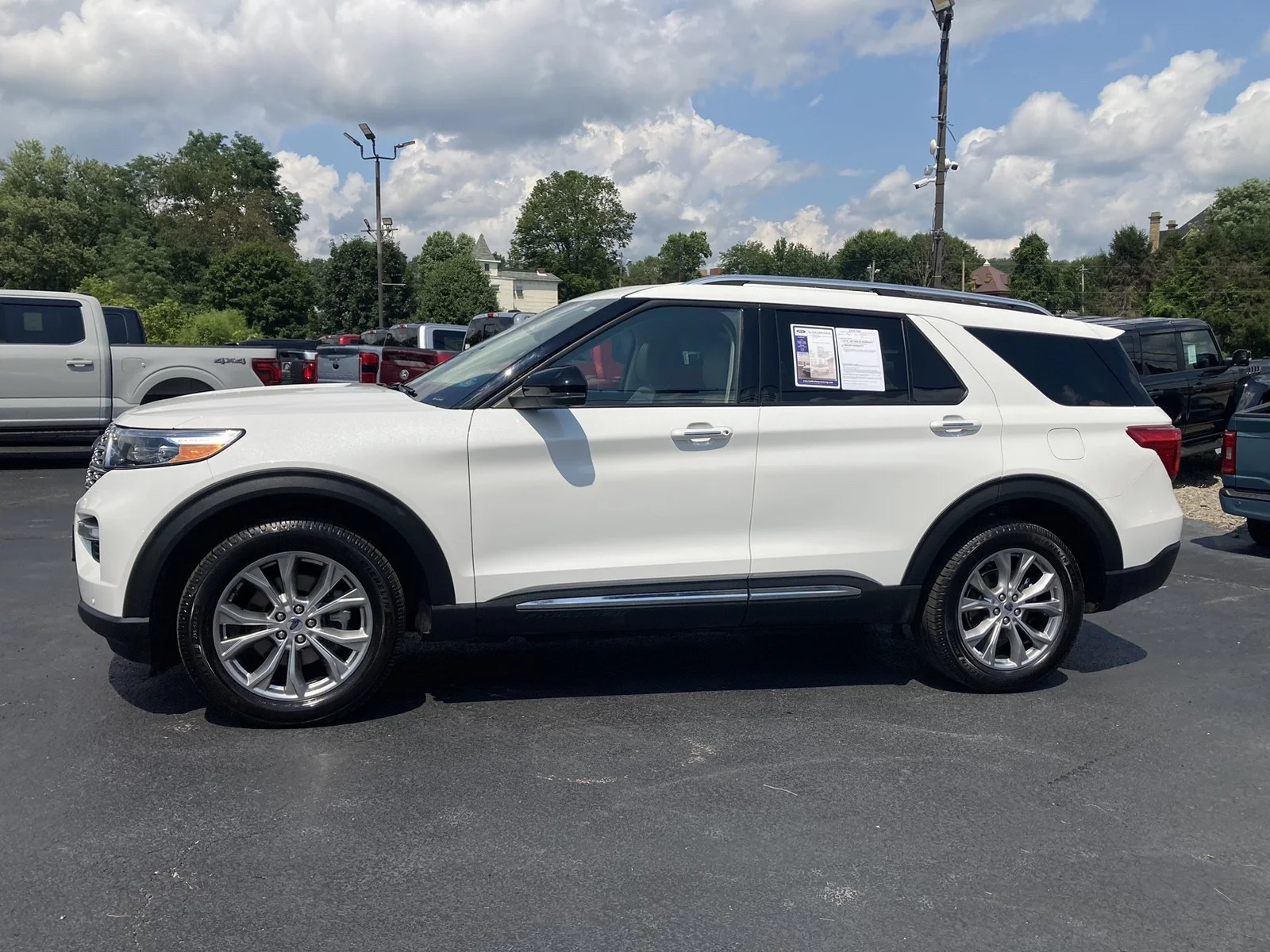Certified Used 2022 White Ford Limited image 3