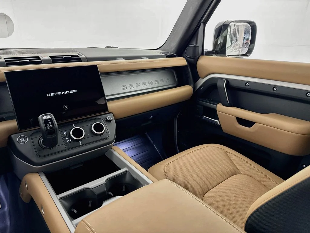 New 2026 Borasco Grey Land Rover X image 24