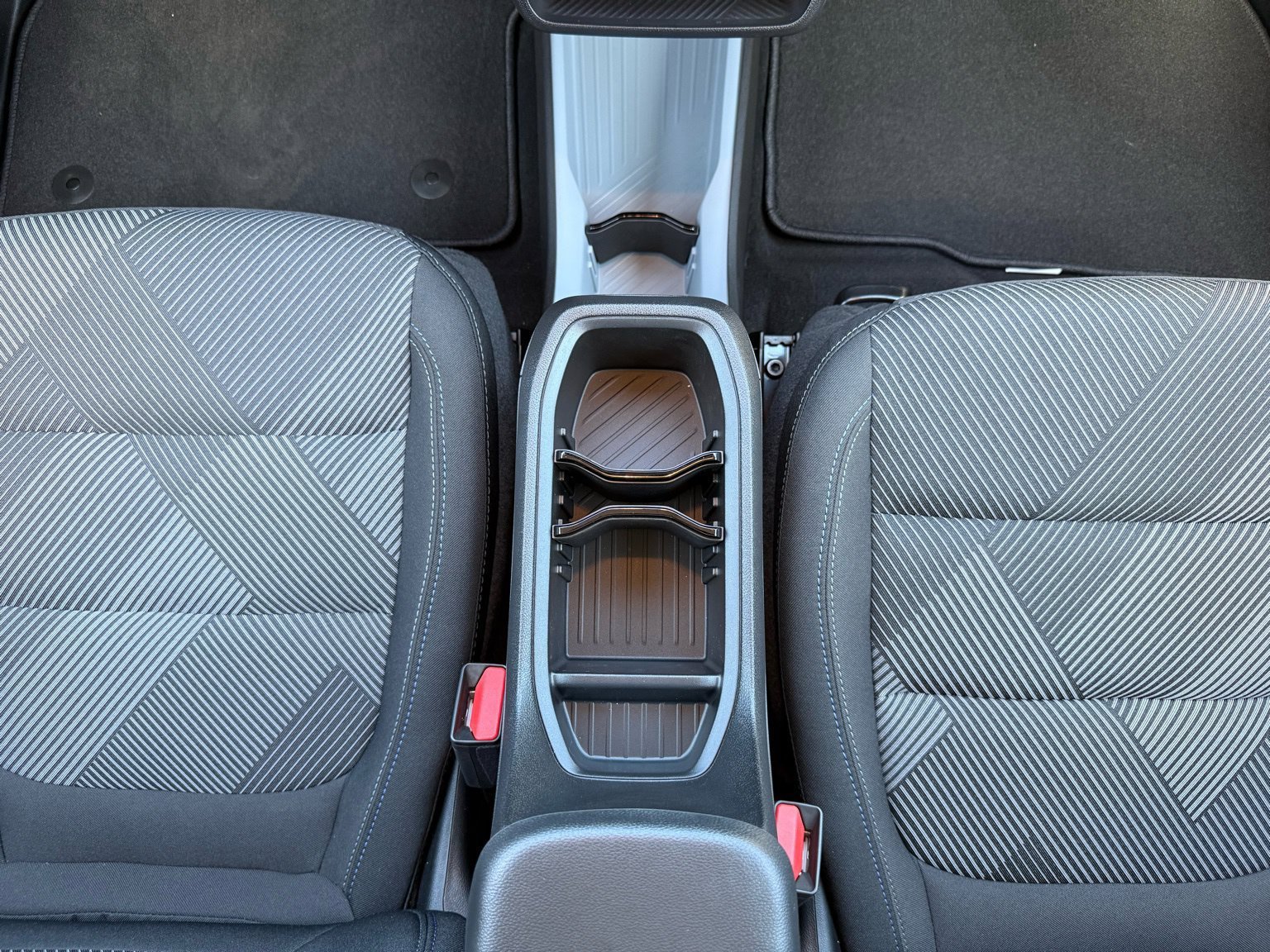2027 Chevrolet Bolt LT - Photo 27