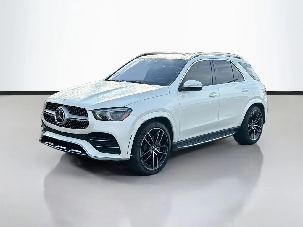 Used 2023  Mercedes-Benz GLE 580 image 3