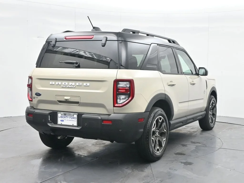 New 2025 Desert Sand Ford Outer Banks® image 8