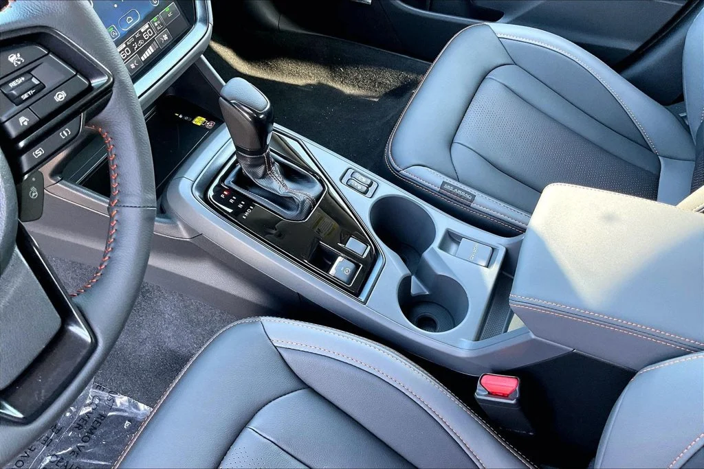 New 2026 MAGNETITE GRAY PEARL Subaru Limited image 9