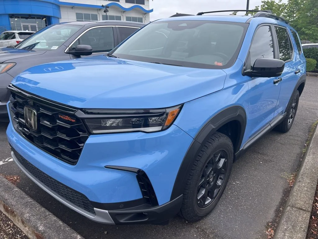 2023 Honda Pilot TrailSport AWD's photo