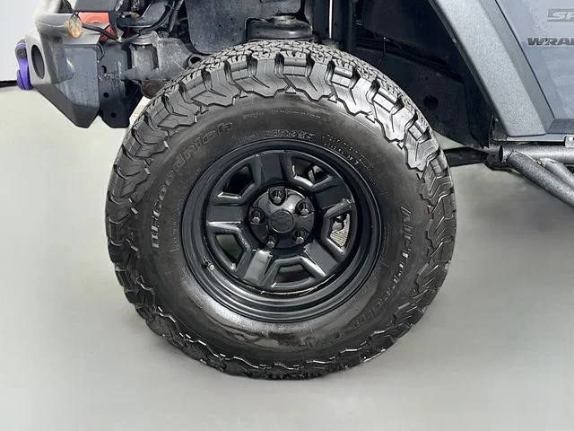 Used 2016 Black Jeep Sport image 24