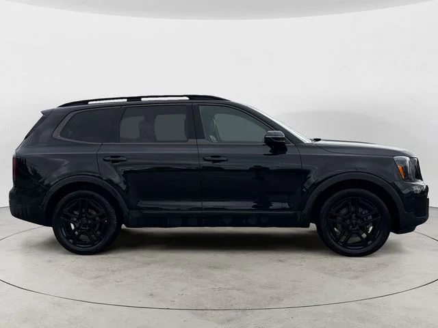 Used 2025 Black Kia SX-Prestige X-Line image 4