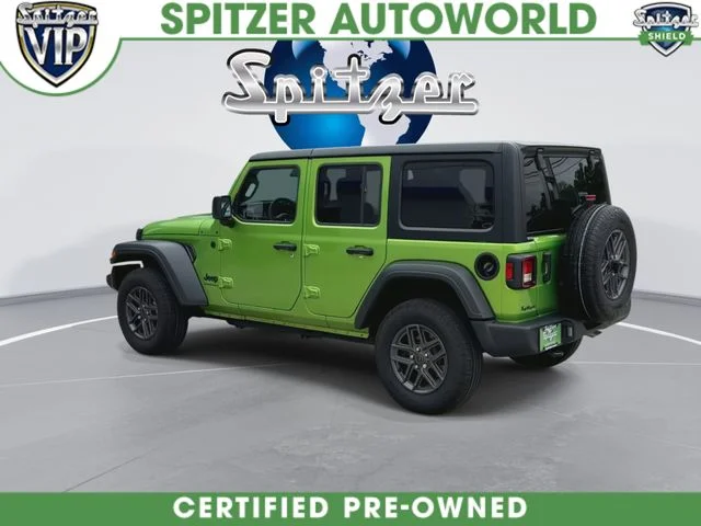 Used 2025 Green Jeep Sport S image 7