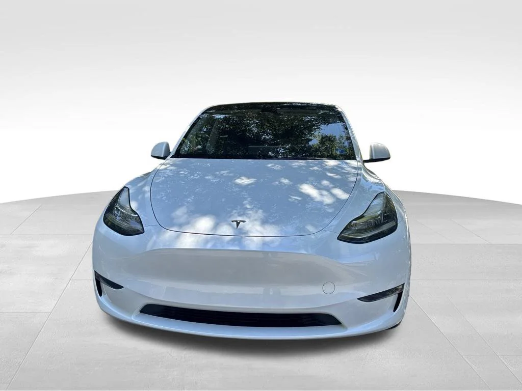 Used 2023 White Tesla Long Range image 4