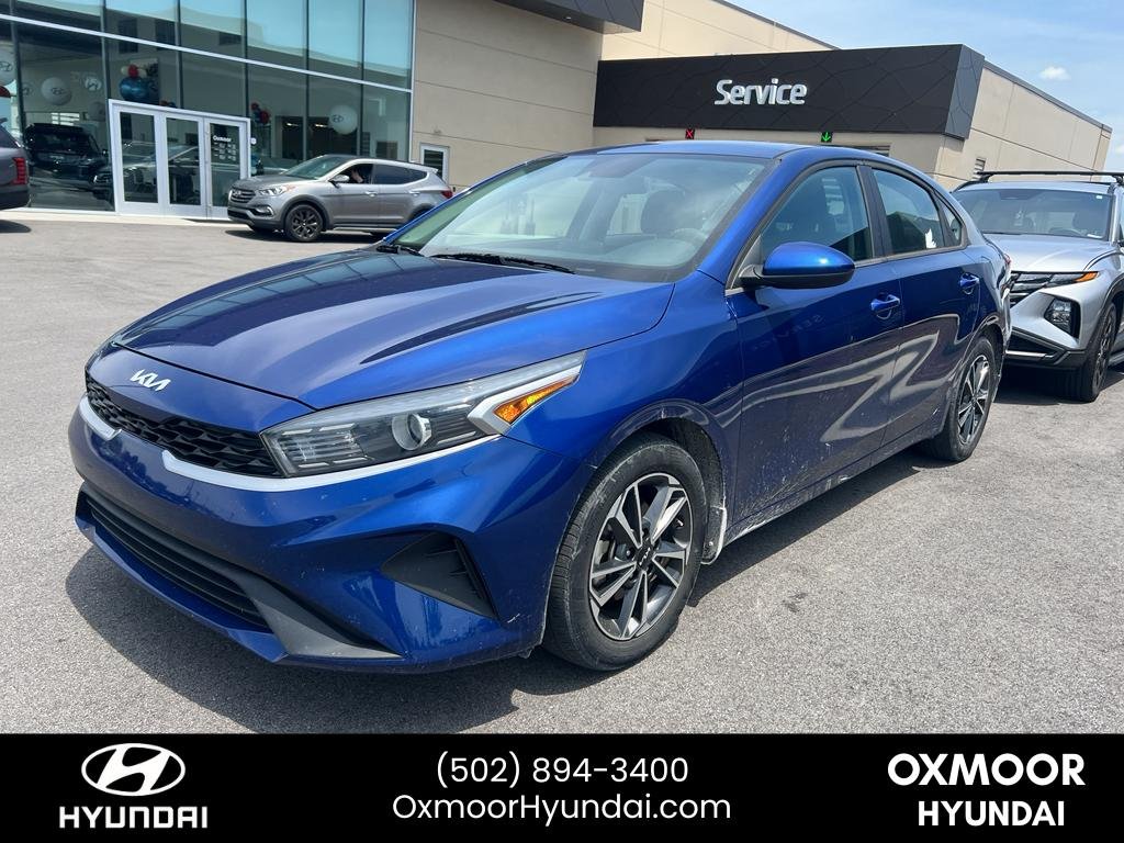 Used 2022 Deep Sea Blue Kia LXS image 2