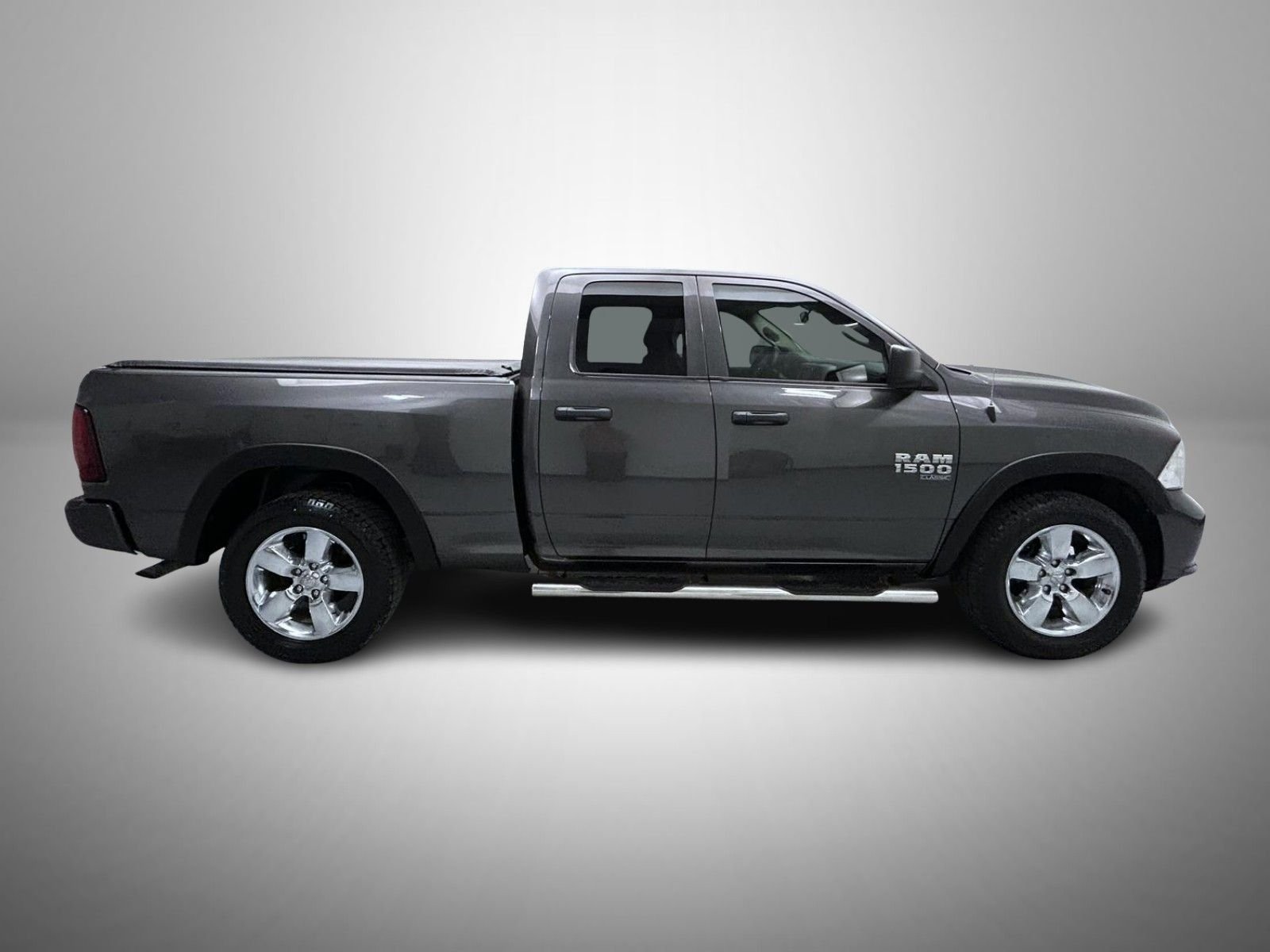 Used 2019 Gray Ram Express image 4