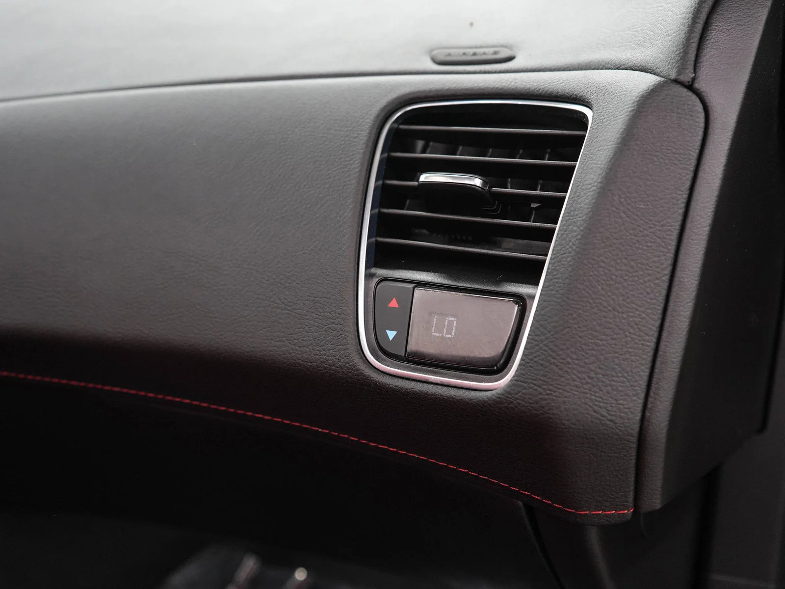 Used 2019 Black Chevrolet Z06 1LZ image 11