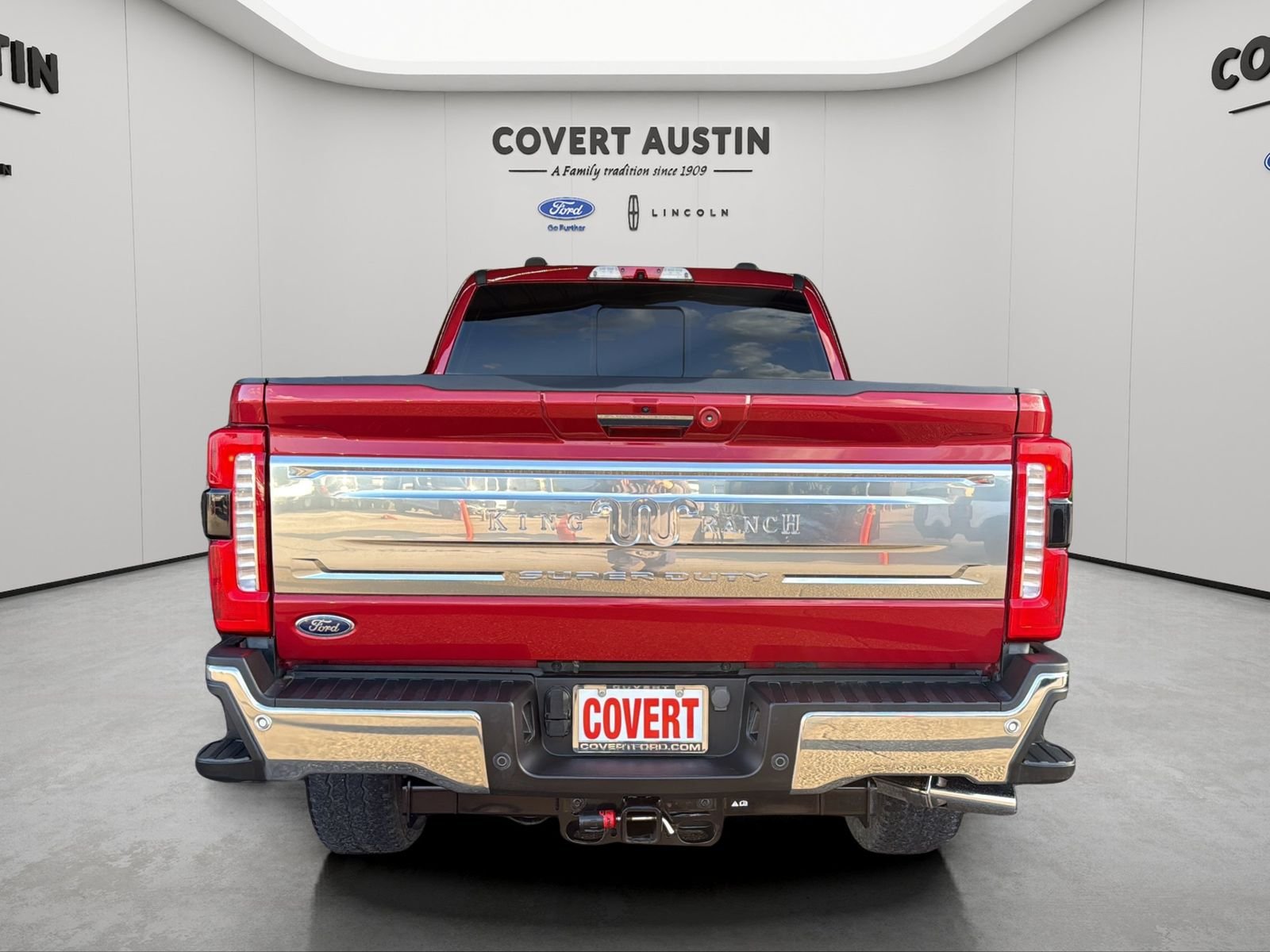 Used 2024 Red Ford King Ranch image 4
