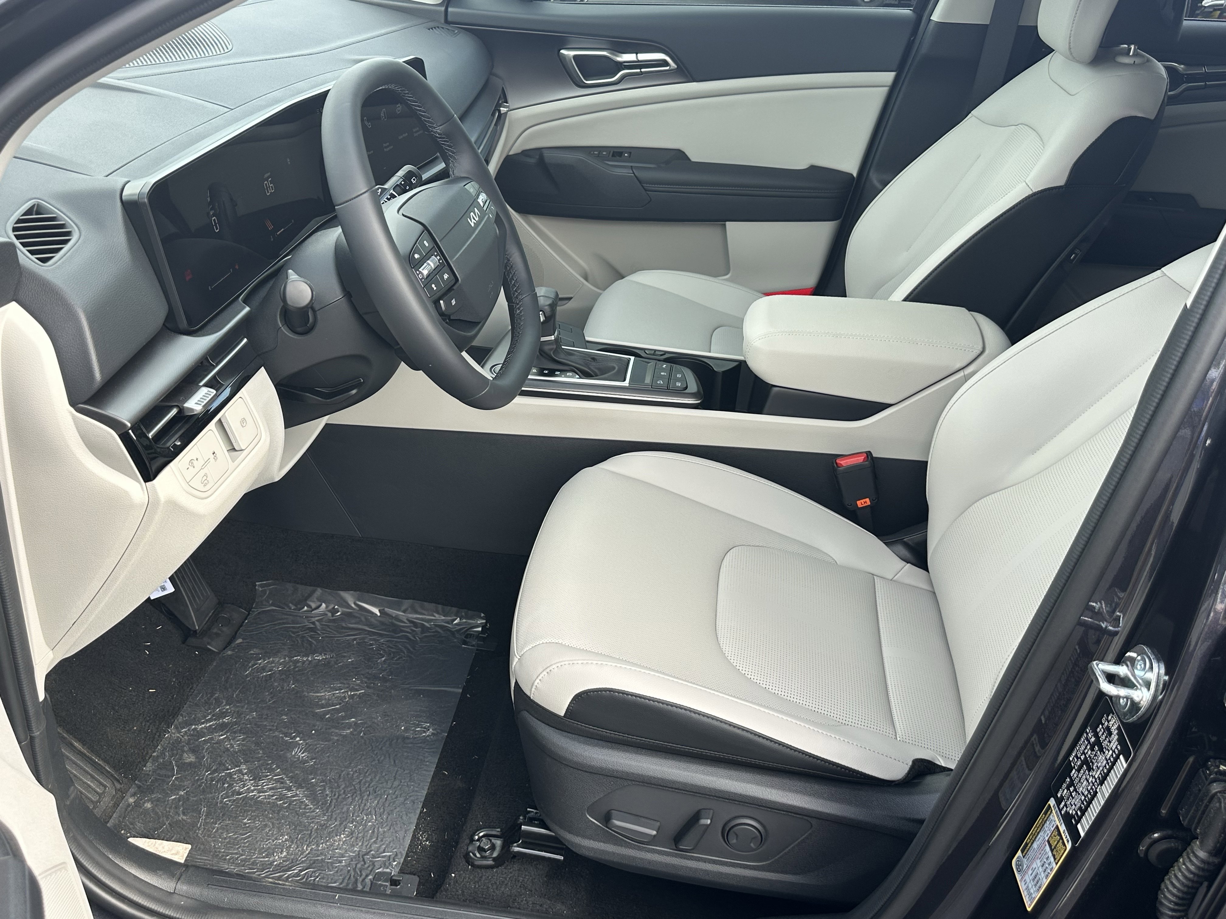 New 2026 Panthera Metal Kia EX image 10