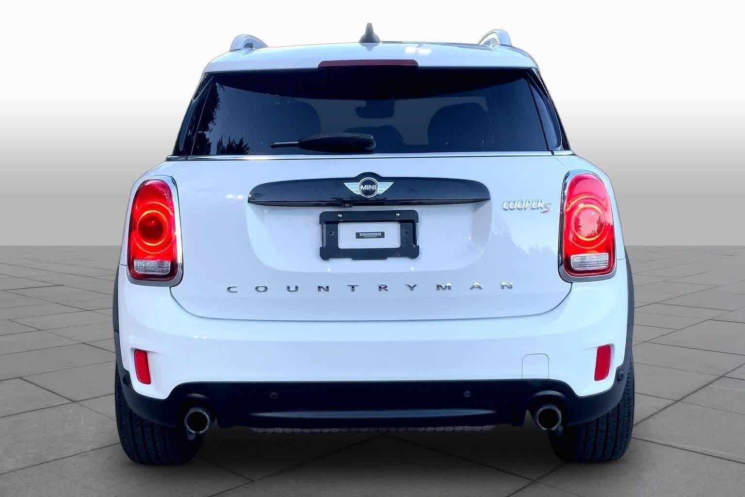 Used 2017 Light White MINI Cooper S image 4