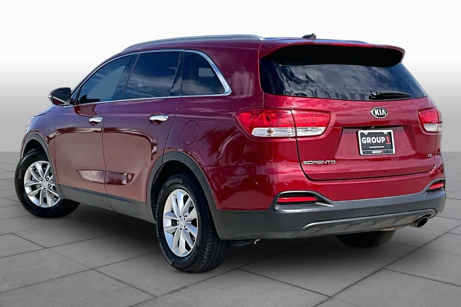 Used 2017 Remington Red Kia LX V6 image 12