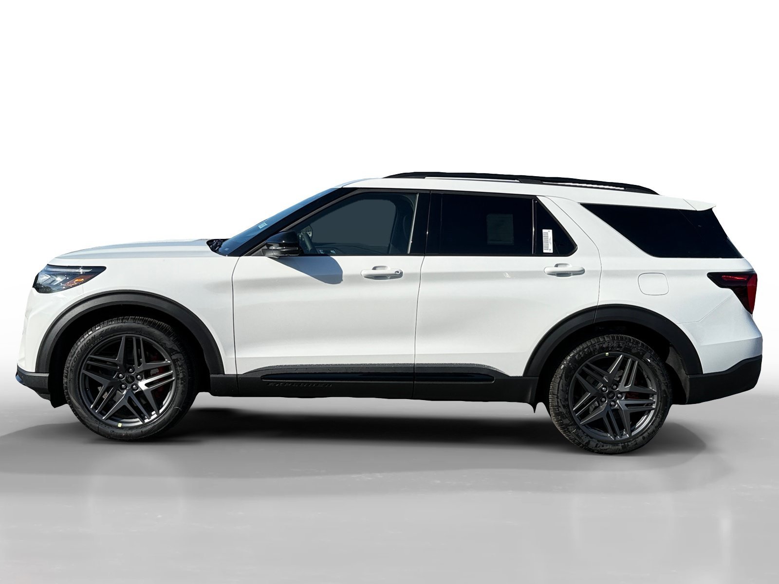 New 2026 Star White Metallic Tri-Coat Ford ST image 2
