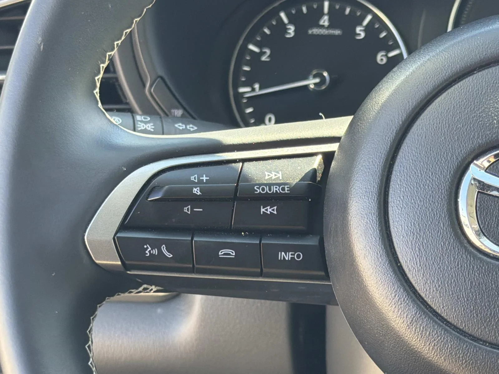 Certified Used 2026 JET BLACK MICA Mazda 2.5 S Aire Edition AWD image 9
