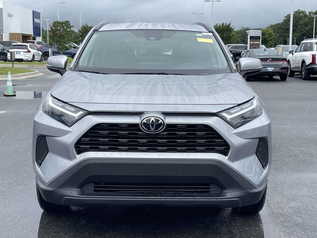 Used 2022 Silver Sky Metallic Toyota XLE image 23