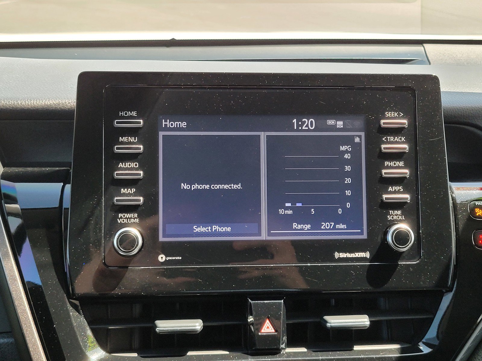 Used 2022  Toyota  image 17