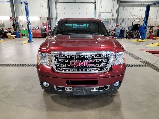 Used 2014 Sonoma Red Metallic GMC Denali image 2