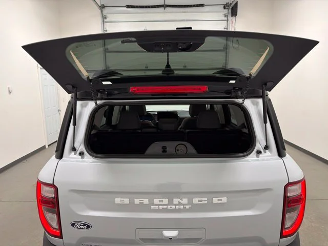 New 2026 Space White Metallic Ford Badlands® image 32