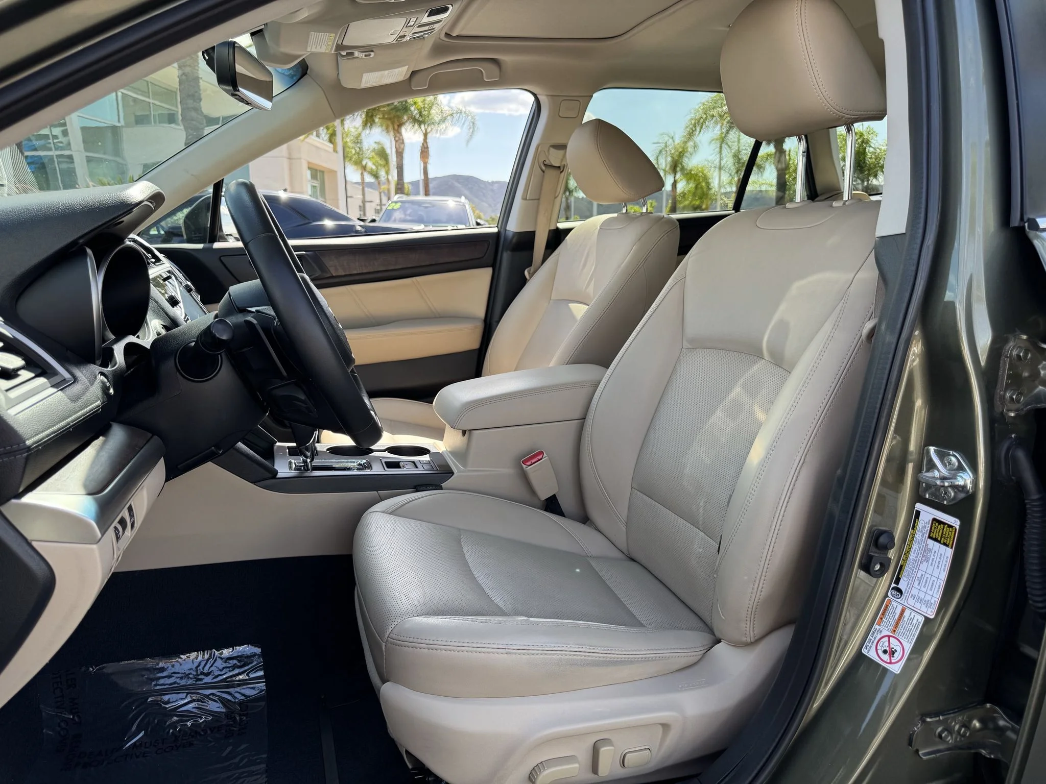 Used 2018 Wilderness Green Metallic Subaru Limited image 13