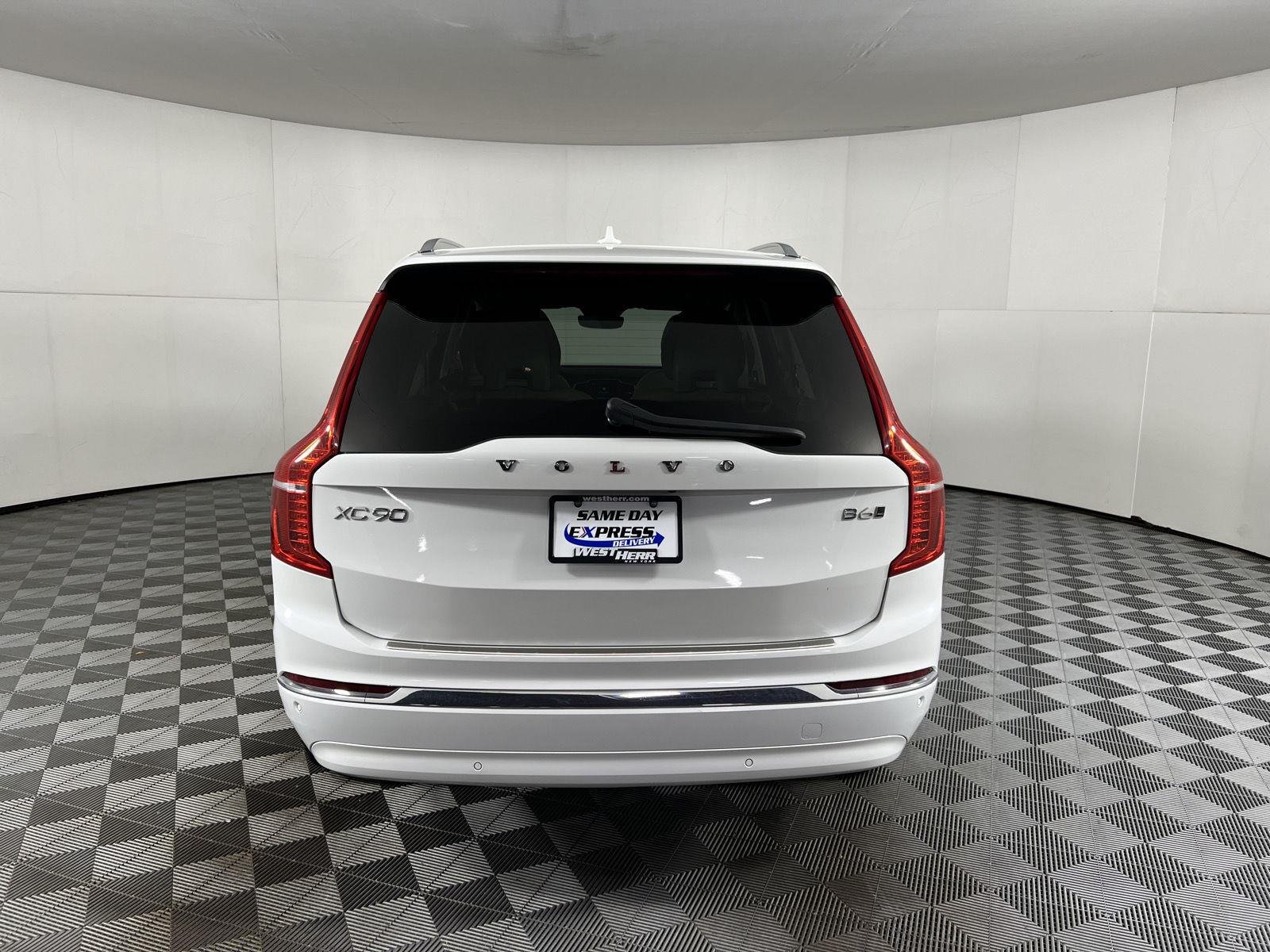 Used 2023 Crystal White Metallic Volvo Plus image 10