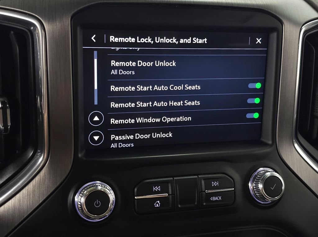 Used 2022 Onyx Black GMC Denali image 28