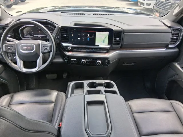Used 2025 Black GMC SLT image 9